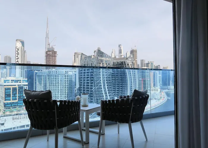Spacious 2Bdr Canal And Partial Burj Khalifa Views, Business Bay