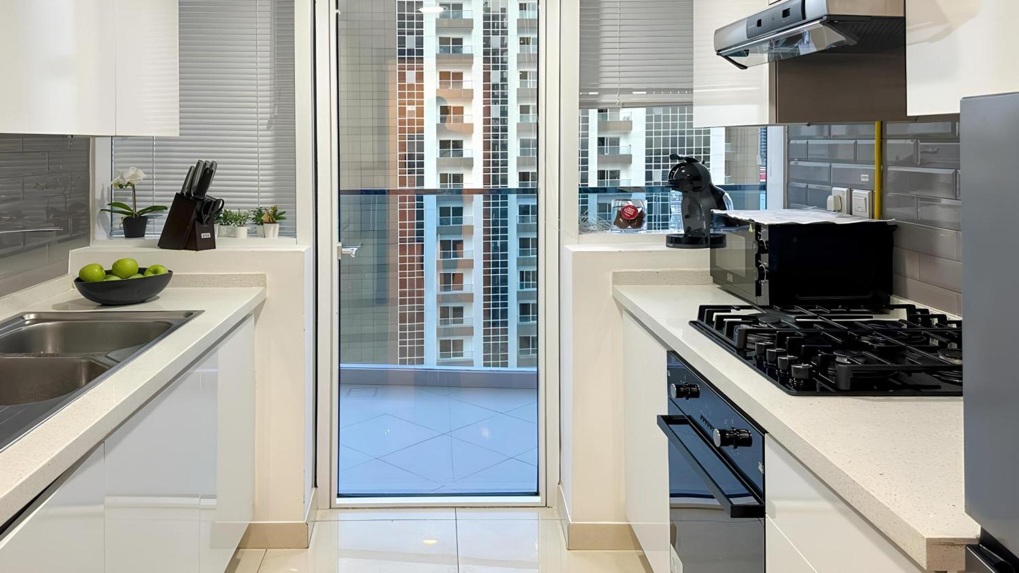 Spacious 2bdr Canal And Partial Burj Khalifa Views, Business Bay Appartement *