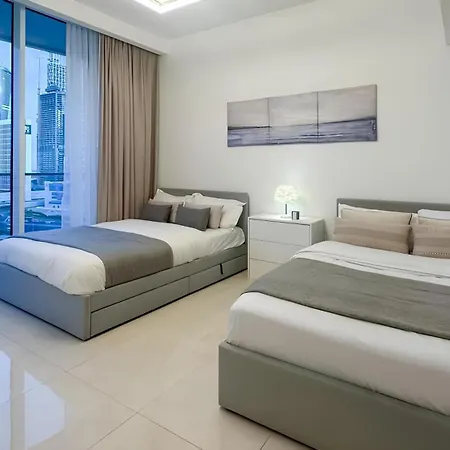 Spacious 2Bdr Canal And Partial Burj Khalifa Views, Business Bay Dubai Exterior photo